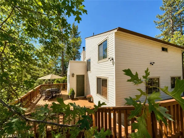 24910 Walters Dr, Idyllwild, CA 92549