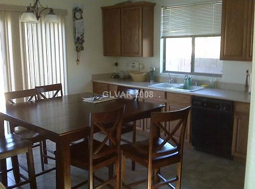 Dining Area/Kitchen