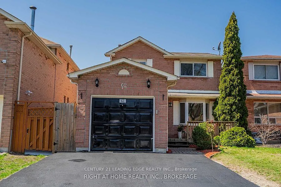 62 Daniels Cres #UPPER