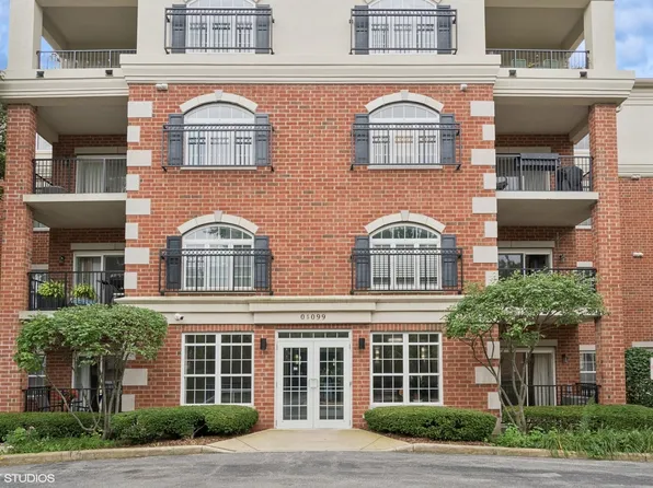 0S099 Lee Ct Unit 401, Winfield, IL 60190