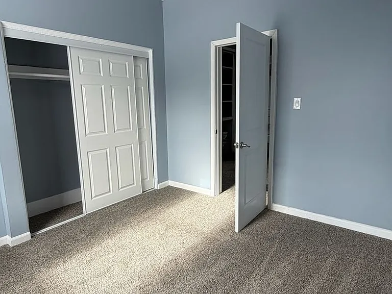 320 Main St #1 — Photo 12