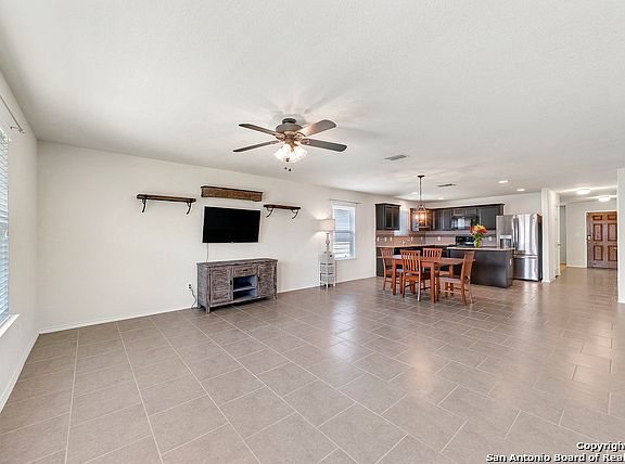 5th image of 8726 Anton Schumann Dr