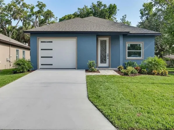 558 Wallace St, Daytona Beach, FL 32114