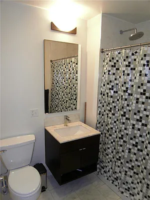 Rented by R New York | media 8