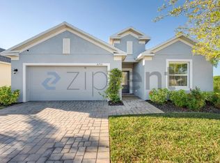 8750 Cascade Price Cir, North Fort Myers, FL 33917