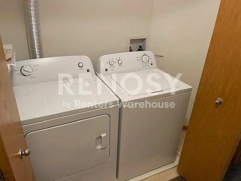 29667 North Ct — Photo 30