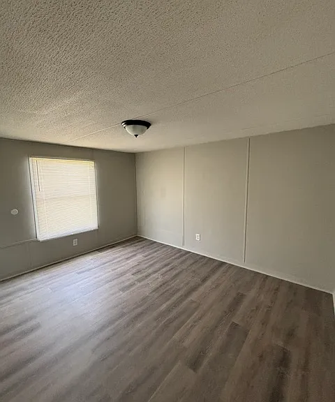 277 Grassey Ln — Photo 2
