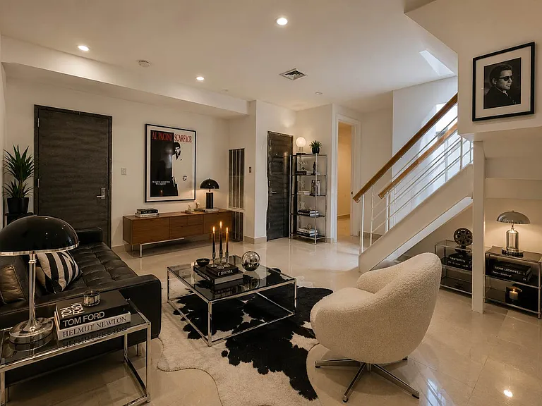 753 Lexington Ave #1D — Photo 1
