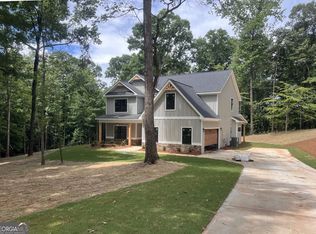 238 Signing Tree Trl, Clarkesville, GA 30523