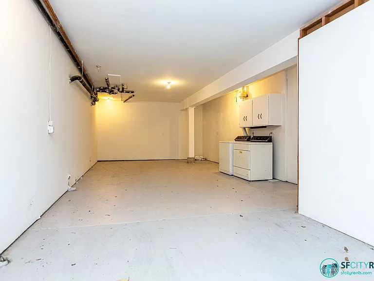 339 Texas St — Photo 42