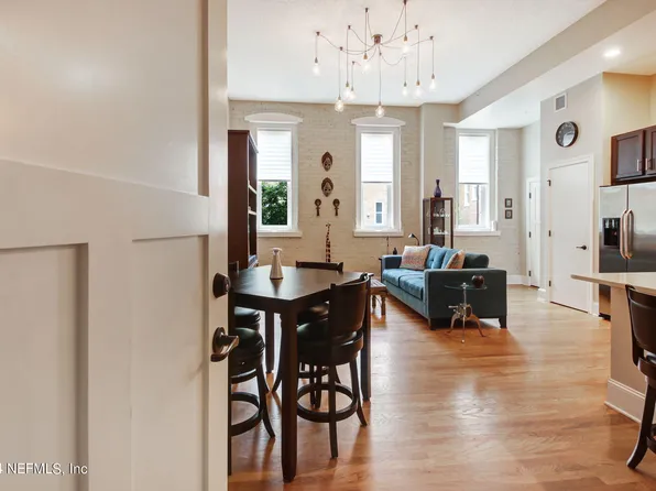 2525 COLLEGE Street #1116, Jacksonville, FL 32204