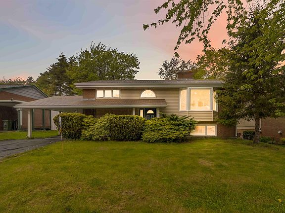 2nd image of 89 Clayton Park Dr