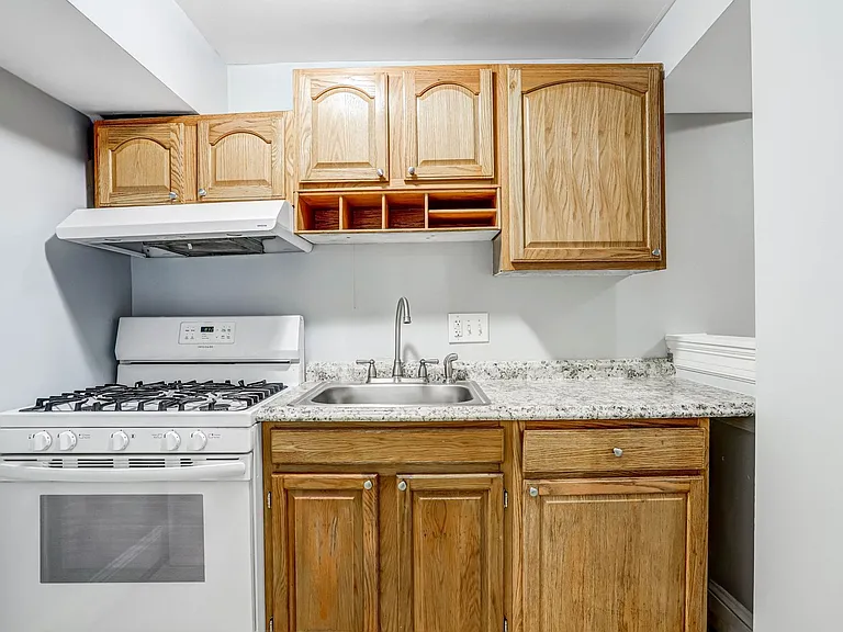 7135 Georgia Ave NW #B — Photo 13