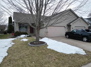 839 Highview Ln, Kimberly, WI 54136