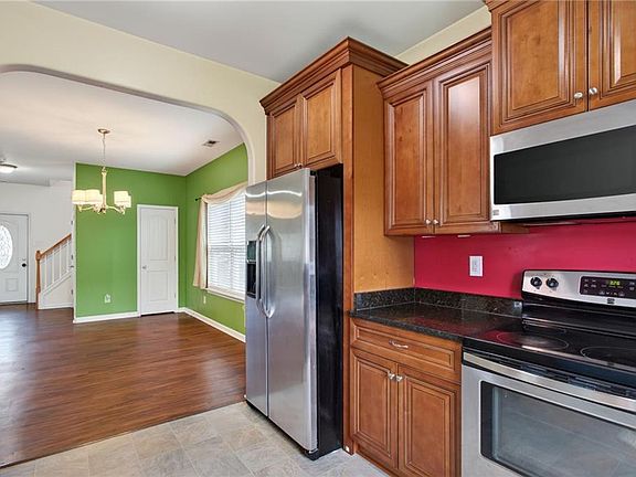 3rd image of 4016 3rd St