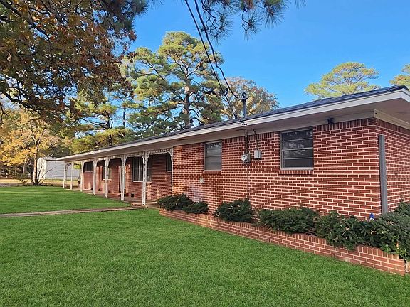2nd image of 6313 Dollarway Rd