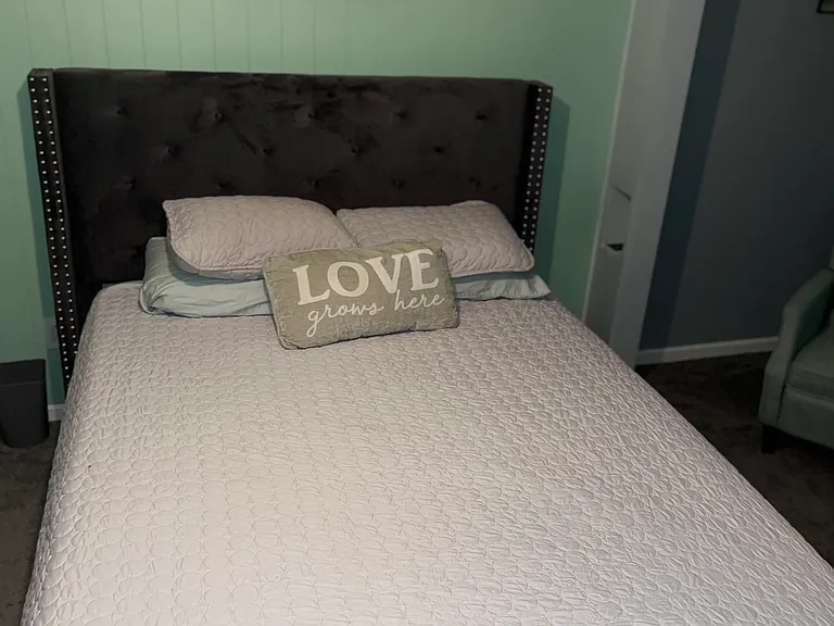 7266 Forest Hills Dr — Photo 3
