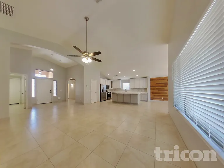17775 W Eugene Ter — Photo 4