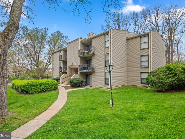138 Duvall Ln #249-10, Gaithersburg, MD 20877
