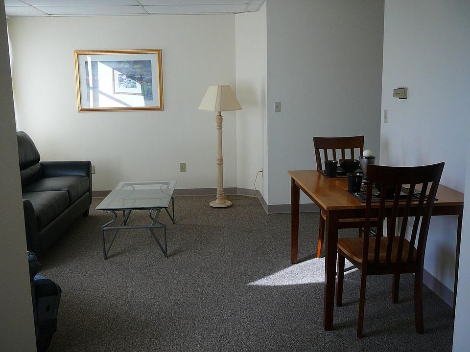 2nd image of 322 S Main St APT 22