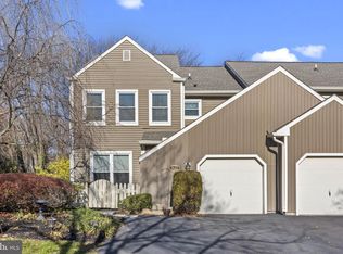 1622 Lakeview Cir, Yardley, PA