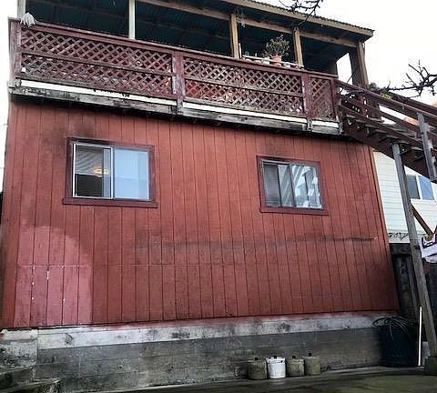 5th image of 2106 Revere Ave