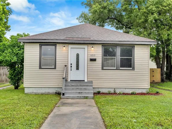 653 Saint Joseph Ln, Harvey, LA 70058