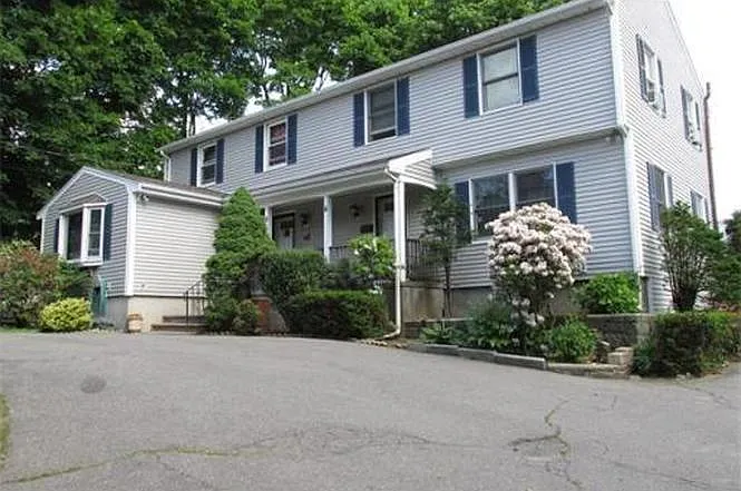6 Alvin Rd — Photo 1