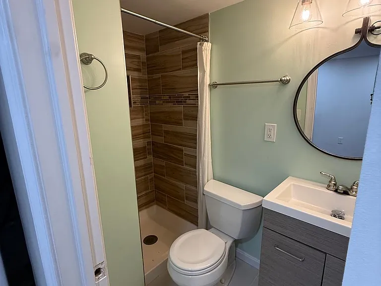 816 Crothers Ln — Photo 38