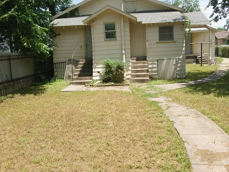 2419 McKinley Ave #A — Photo 9