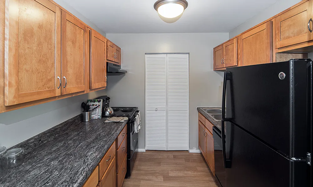 The Summit at Ridgewood Apartment and Townhomes — Photo 4