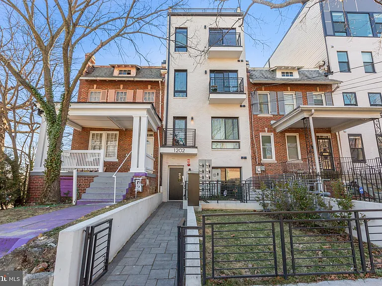 1202 Longfellow St NW #3 — Photo 2