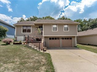 8713 NW 81st Ter, Kansas City, MO 64152