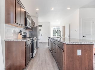 1213 Sable Blvd, Aurora, CO 80011