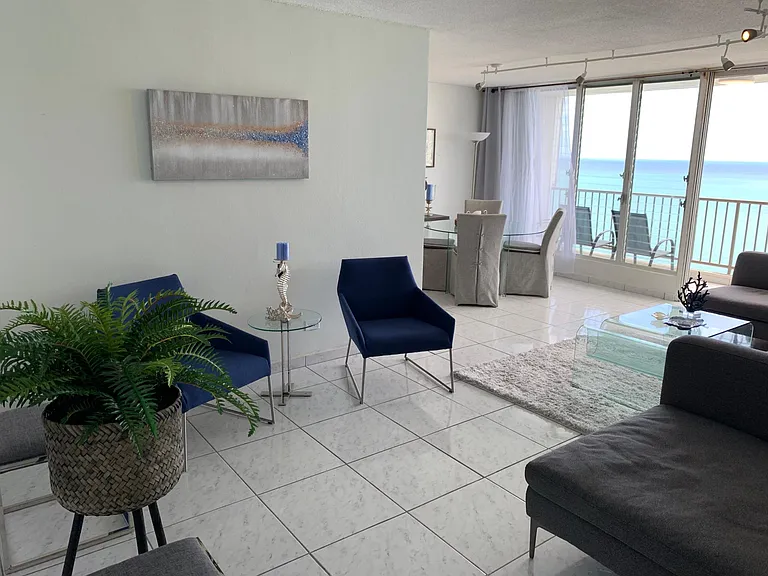 4745 Avenida Isla Verde — Photo 5