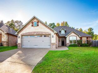 4015 Vintage Trl, Longview, TX 75605