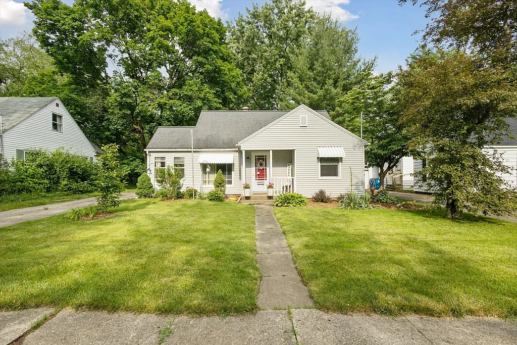 Property photo 3