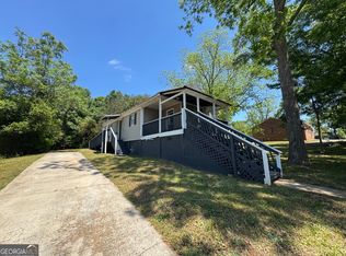 125 W Washington St, Newnan, GA 30263