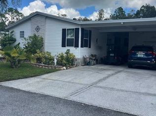 368 Waldorf Dr, Auburndale, FL 33823
