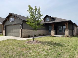 2245 Roca Dr, Edmond, OK 73012