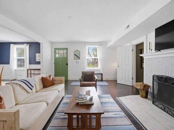 3566 Westminster Ave