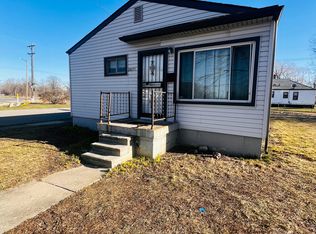 26171 W Outer Dr, Detroit, MI 48217