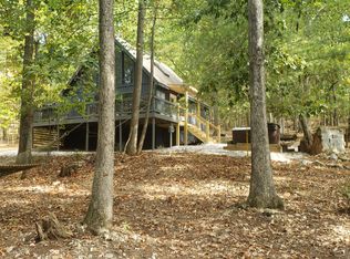 1037 Driftwood Dr, Gerrardstown, WV 25420