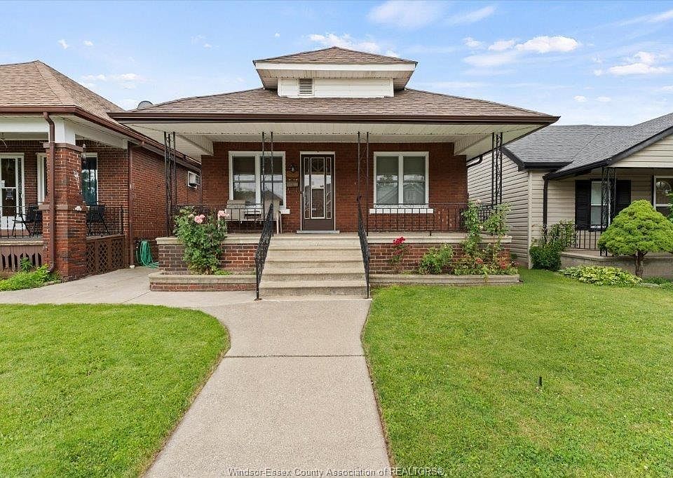 1st image of 1663 Elsmere Ave
