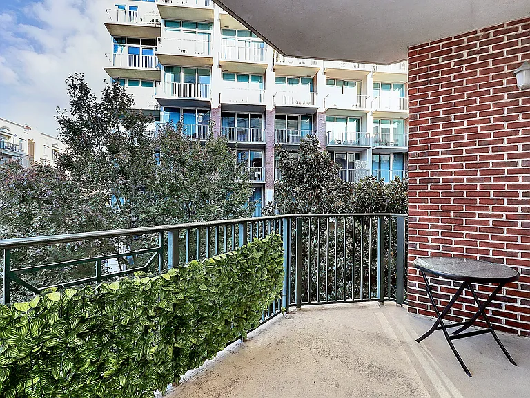 300 W 5th St #431 — Photo 4