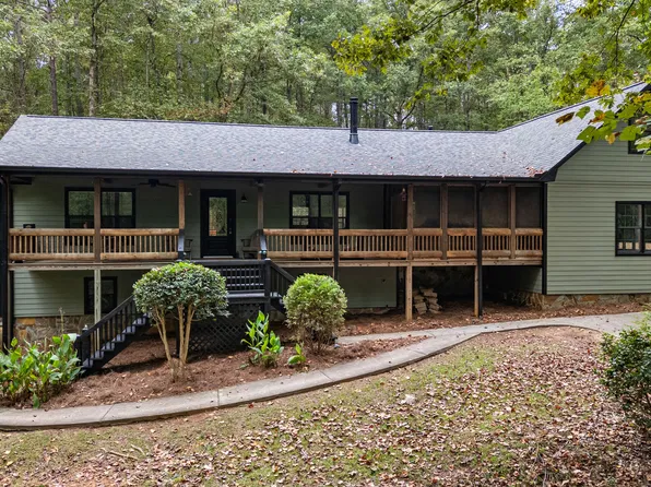 90 Bradley Ct, Newnan, GA 30263