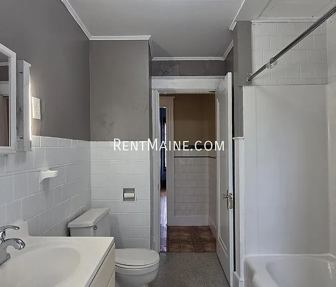 5 Central Ave — Photo 14