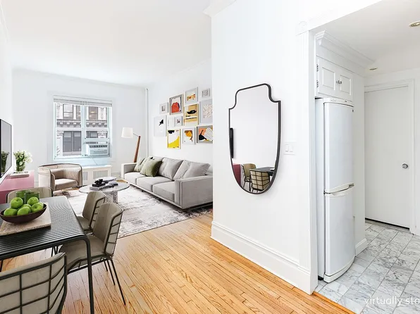 22 Irving Pl APT 2E, New York, NY 10003