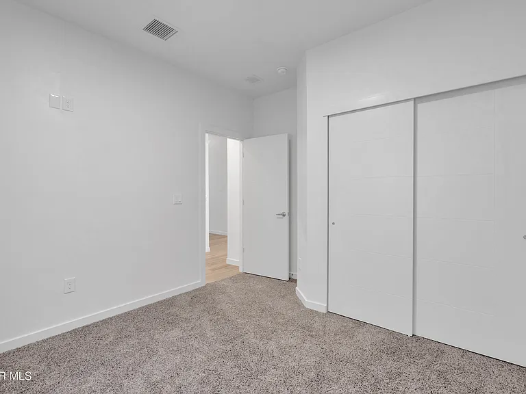 12713 Captain Claudia Ct — Photo 37