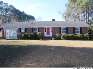 1113 Neuse Dr, Oriental, NC 28571